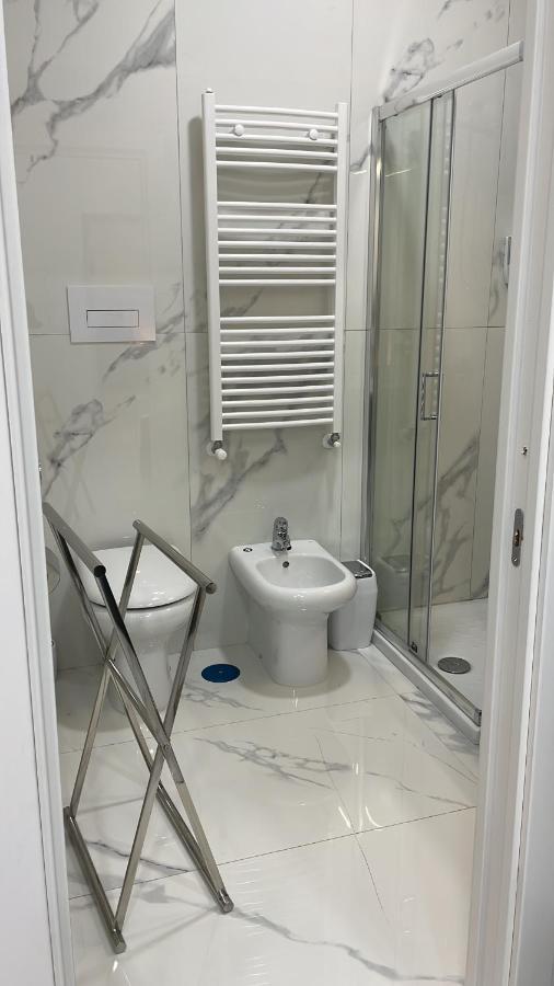 Lumacors House Bed and Breakfast Νάπολη Εξωτερικό φωτογραφία