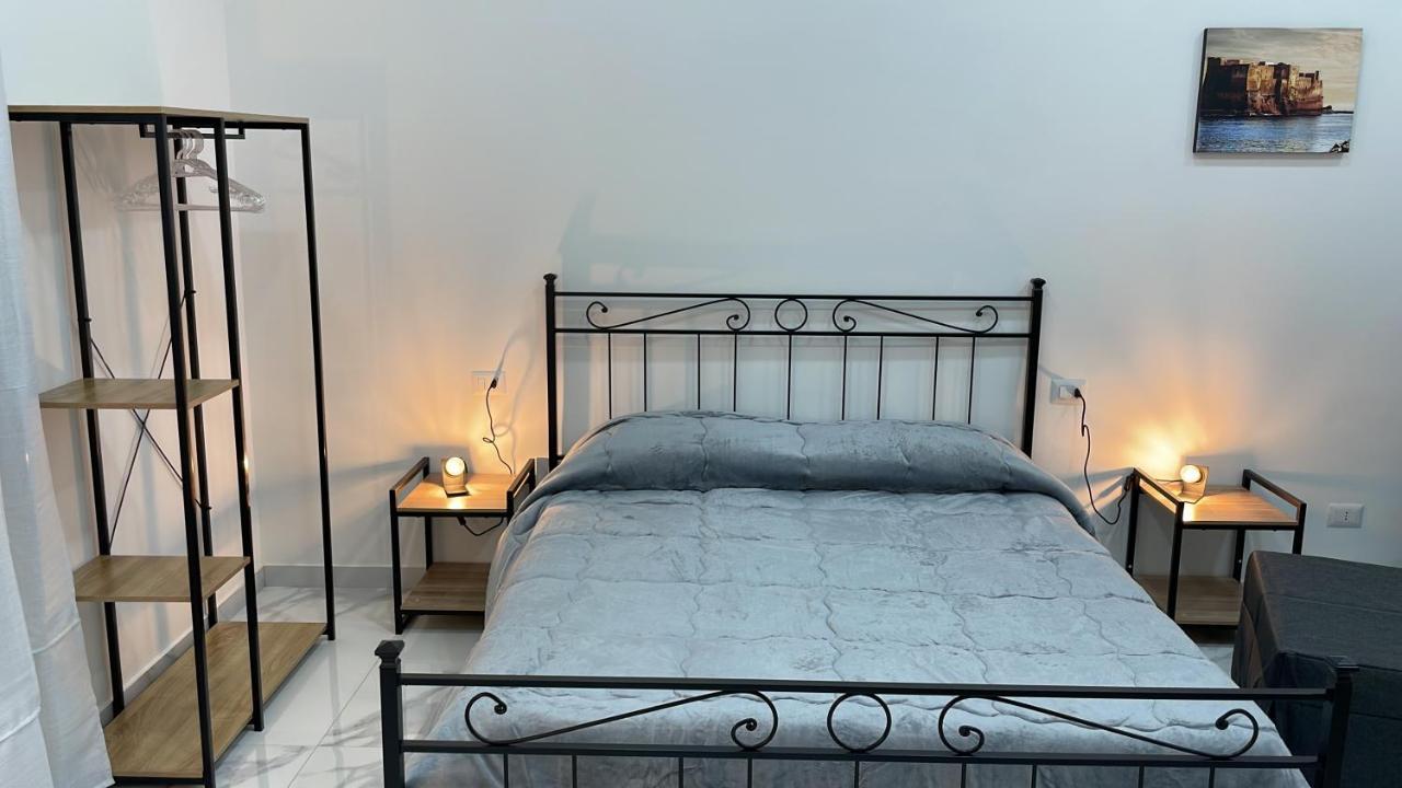 Lumacors House Bed and Breakfast Νάπολη Εξωτερικό φωτογραφία