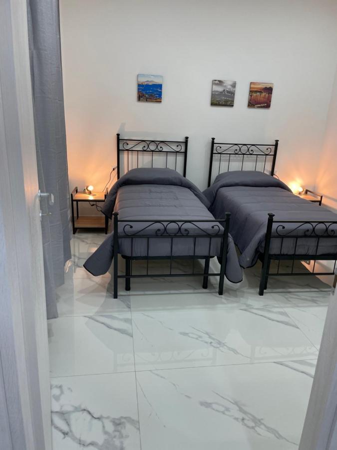 Lumacors House Bed and Breakfast Νάπολη Εξωτερικό φωτογραφία