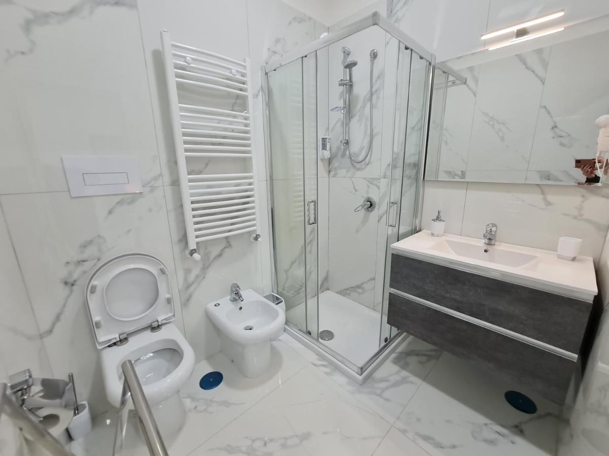Lumacors House Bed and Breakfast Νάπολη Εξωτερικό φωτογραφία