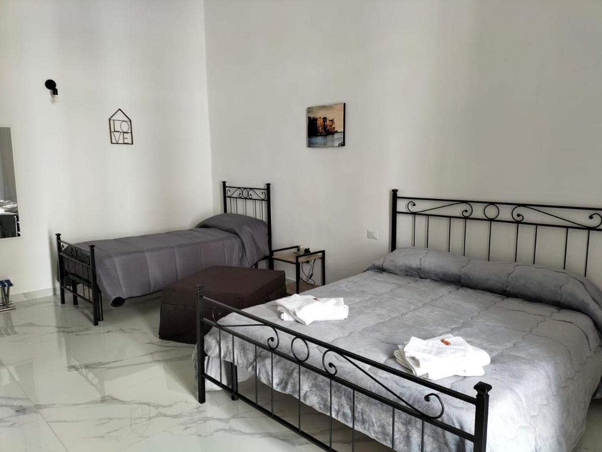 Lumacors House Bed and Breakfast Νάπολη Εξωτερικό φωτογραφία