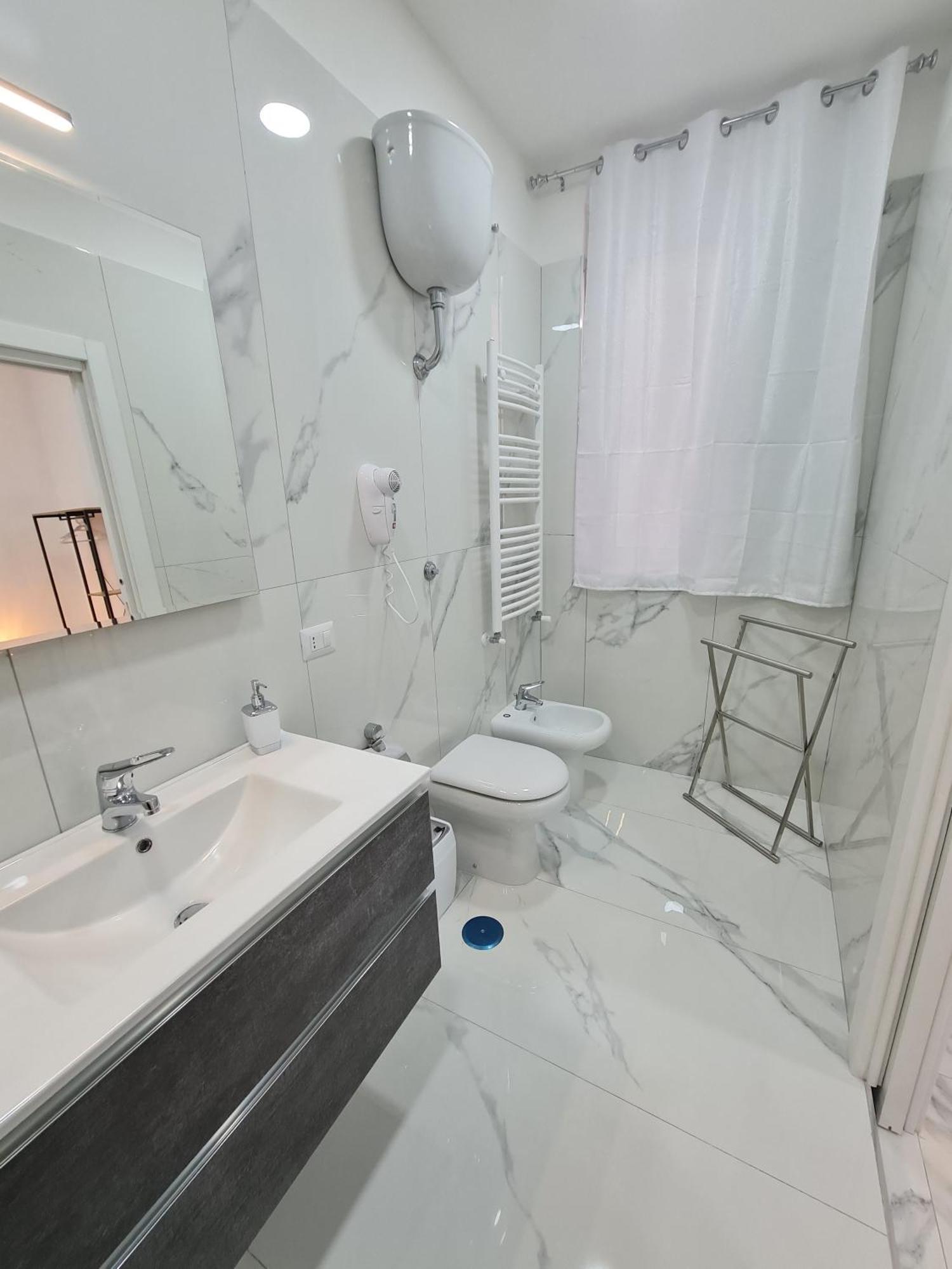 Lumacors House Bed and Breakfast Νάπολη Εξωτερικό φωτογραφία
